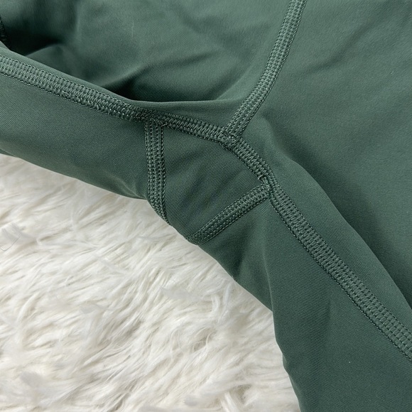 Lululemon Sun Setter Crop (17") Dark Forest - Picture 3 of 6